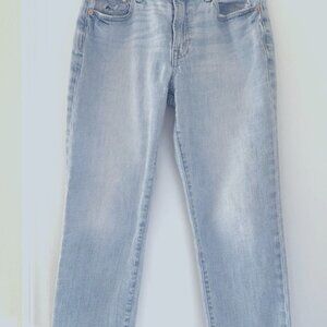 Mid Rise Girlfriend Jeans with , Light Wash, size 28 SHORT